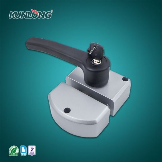 SK1-706R Компрессионная ручка, цинковый сплав, нержавеющая сталь