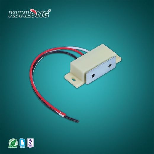 SK5-038-2 Магнитная защелка, пластик